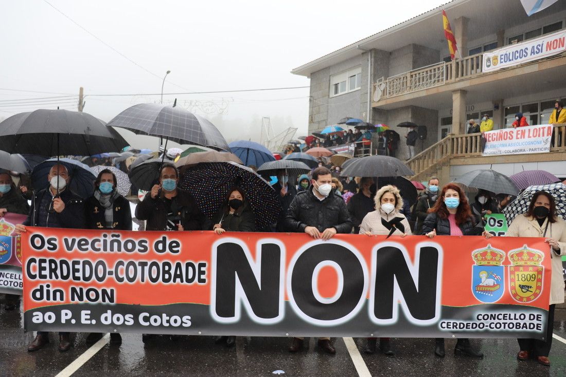 Manifestación contra los proyectos de parques eólicos en Cerdedo-Cotobade (Archivo)