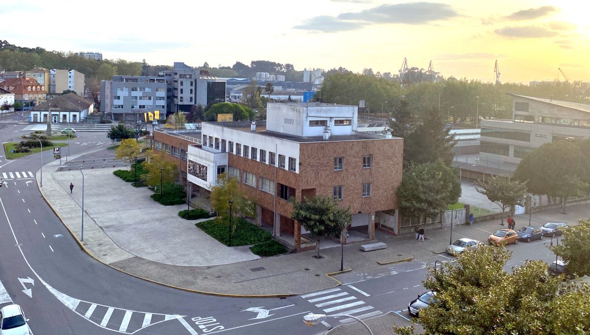 Edificio de la antigua comandancia en Vilagarcía