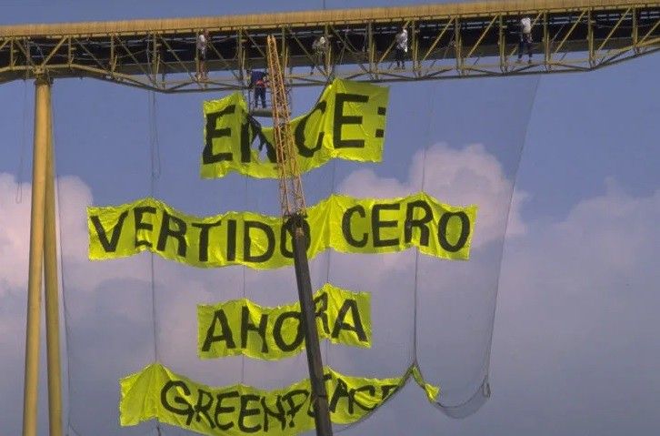 Protesta de Greenpeace en ENCE