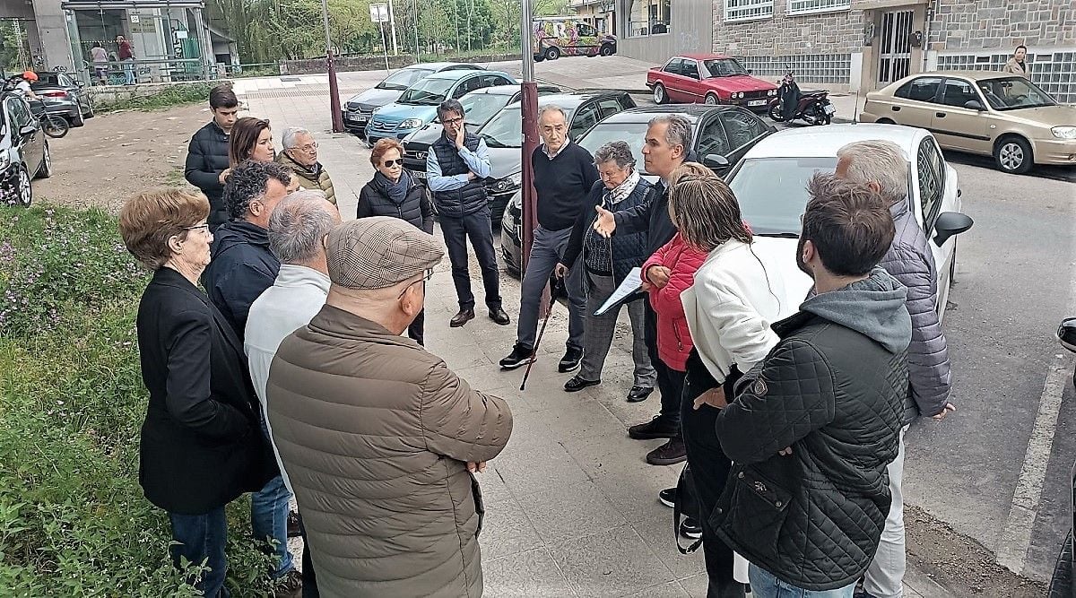 Encontro de Rafa Domínguez con los vecinos de Mollavao