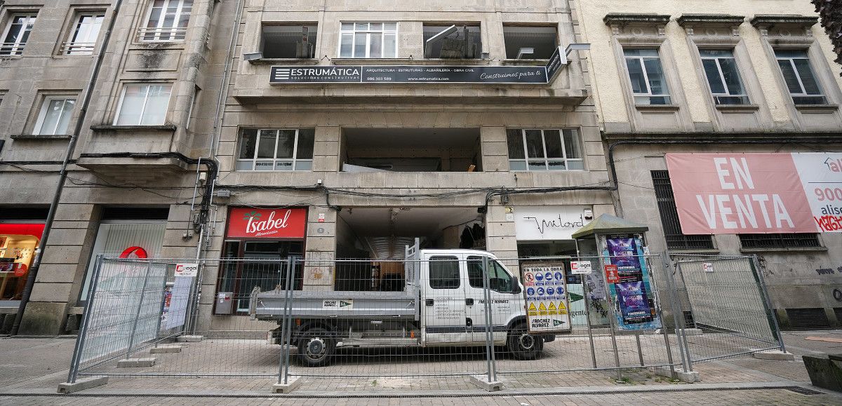 Tareas de demolición del edificio de Gutiérrez Mellado, 3