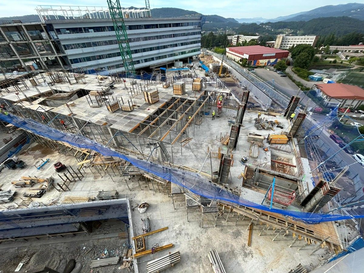 Obras de construción do Novo Montecelo