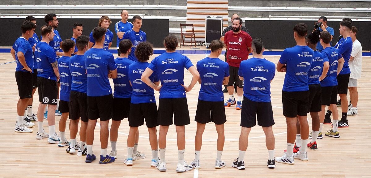 Primer entrenamiento del Cisne para la temporada 2023/2024