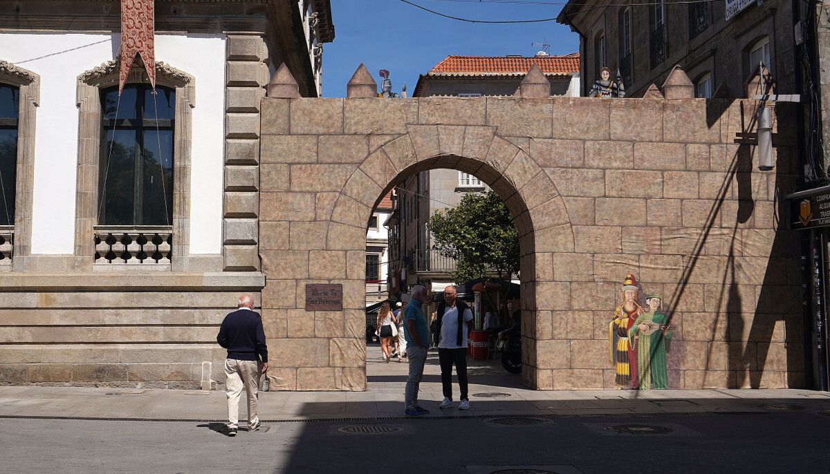 Ambientación en la ciudad para la Feira Franca