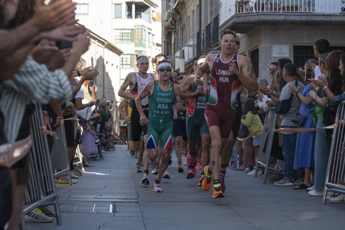 Carrera elite masculina da Gran Final das Series Mundiais de Tríatlon en Pontevedra