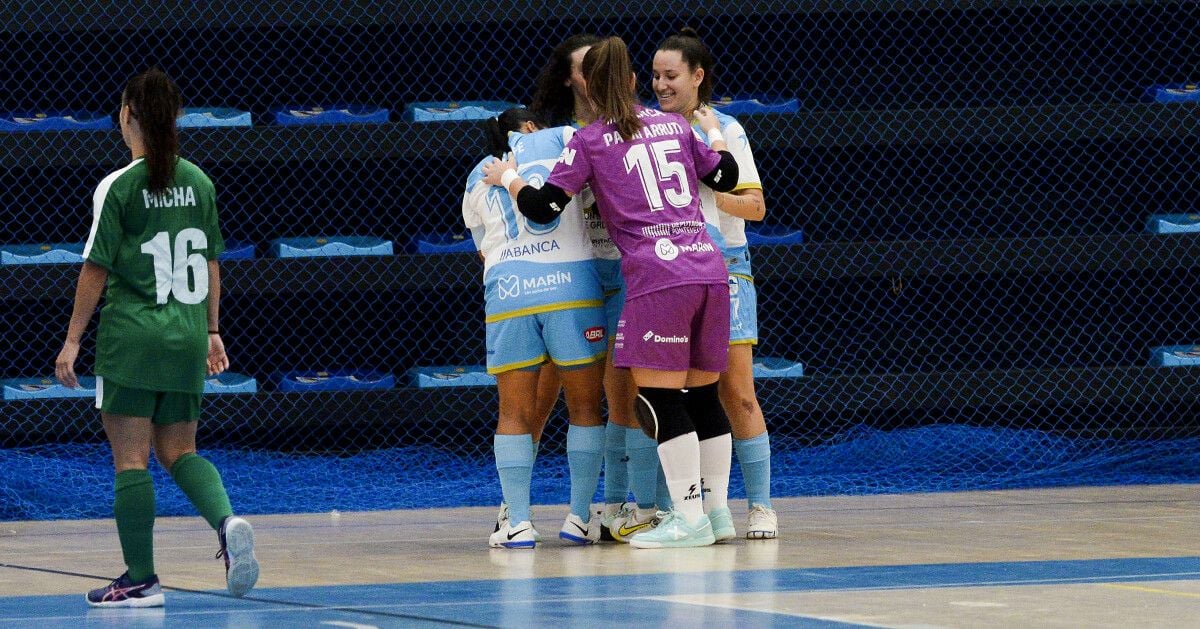 Partido de liga entre Marín Futsal y Leganés en A Raña