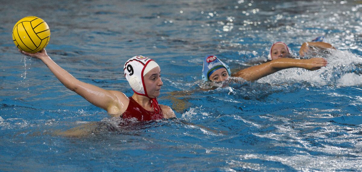 Partido Primera Nacional entre Waterpolo Pontevedra y CW Dos Hermanas