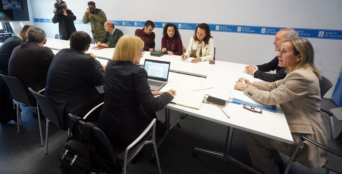 Reunión para constituir un ente supramunicipal para la gestión del abastecimiento de agua 