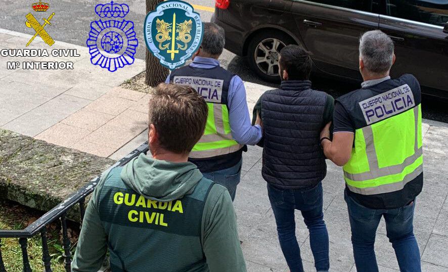 Uno de los detenidos por el atraco a la joyería