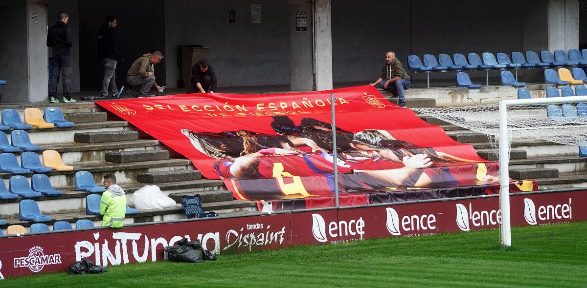 Pasarón se prepara para acoger el partido de la UEFA Women's Nations League entre España e Italia