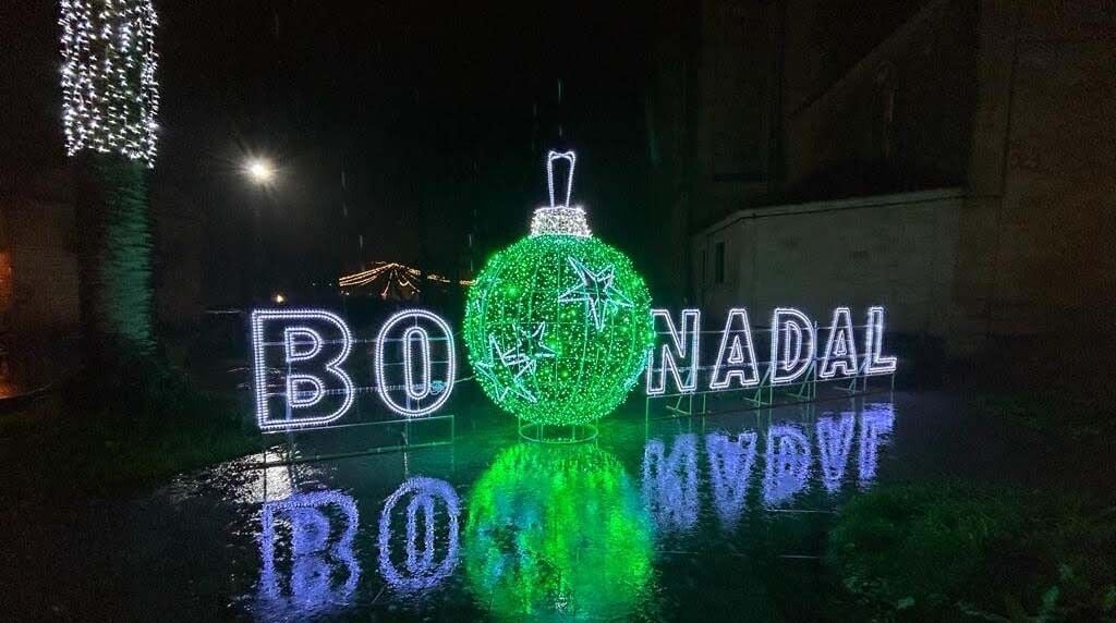 Iluminación navideña en Caldas de Reis