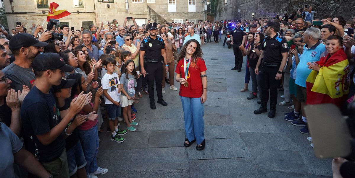 Pontevedra rinde homenaje a Tere Abelleira