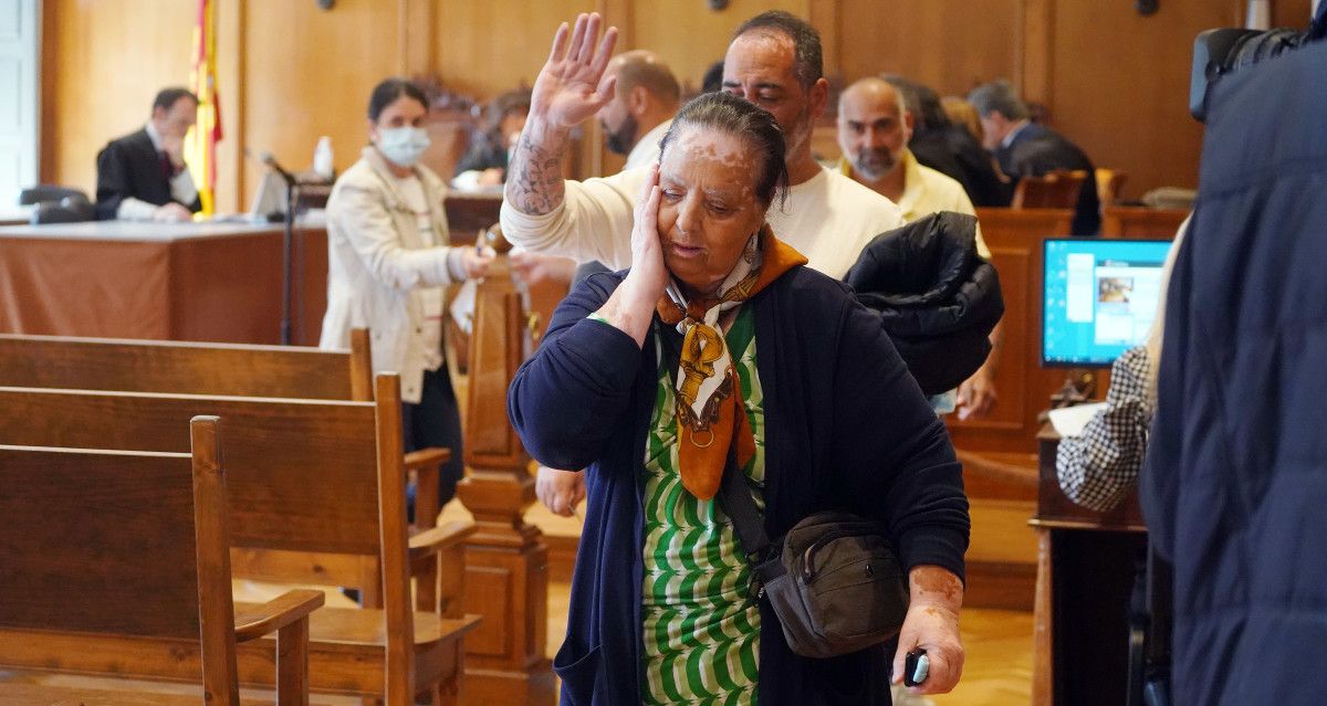 María Dolores Jiménez Gabarre, conocida como 'La Coneja', a su salida de la sala de vistas