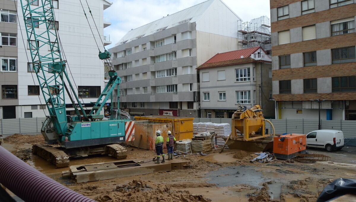 Obras en el mercado de Sanxenxo