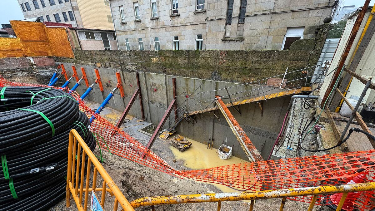 Obras en el terreno colindante al Colegio Plaza de Barcelos