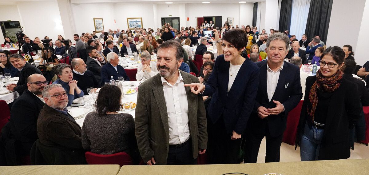 Encuentro de Ana Pontón con empresarios de Pontevedra para presentar su programa económico