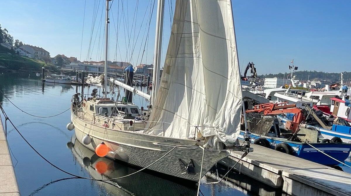 Velero "La Peregrina"