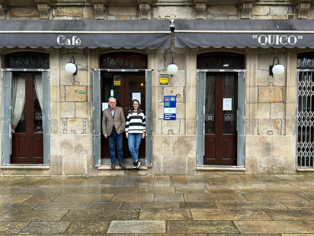 Antonio y Esther Alonso, padre e hija, en el Café Quico