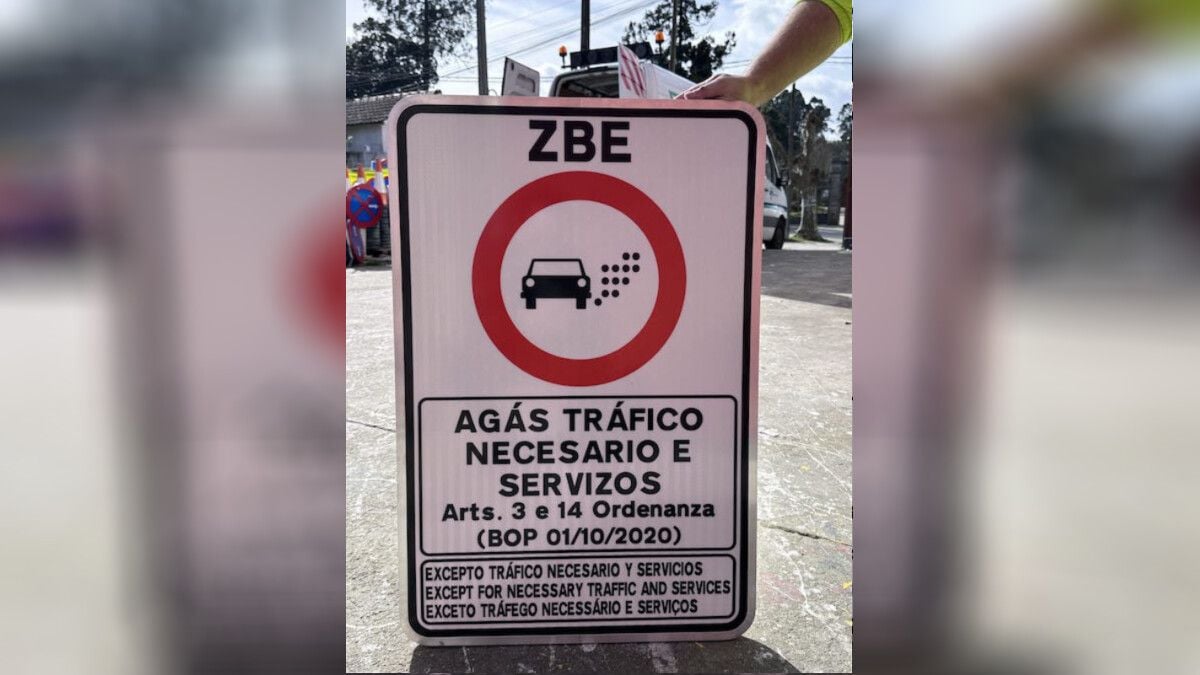 Señal de la zona de bajas emisiones que se instalará en Pontevedra