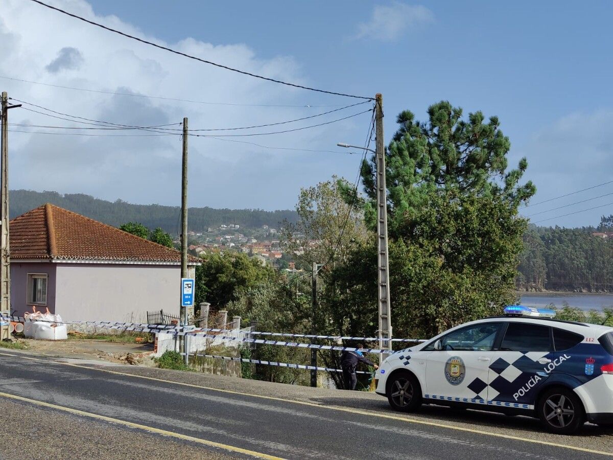 Vehículo de la Policía Local de Poio