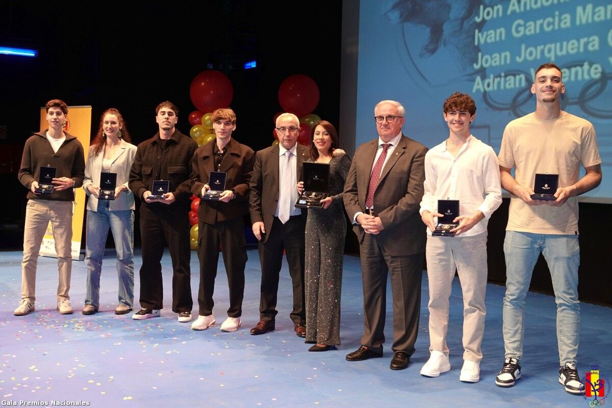 Iván García (derecha) en la Gala de Premios Nacionales de la Real Federación Española de Taekwondo 