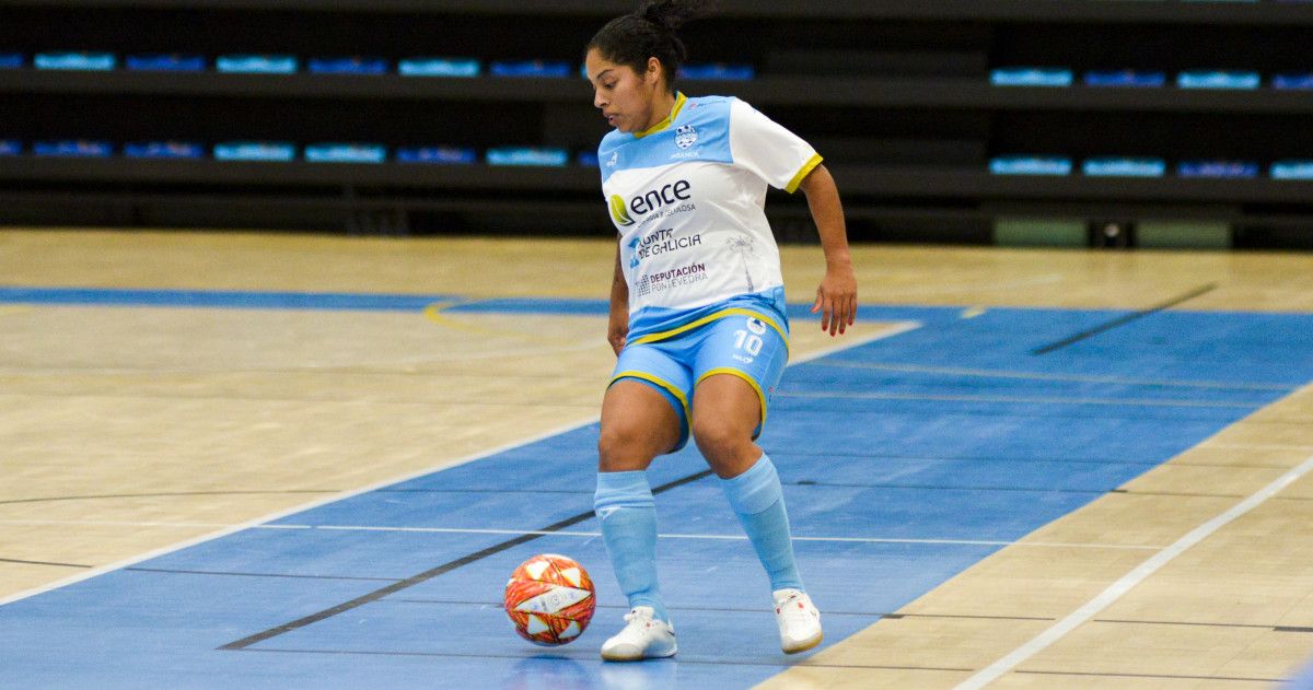 Café, en un partido entre Marín Futsal y Amarelle en A Raña