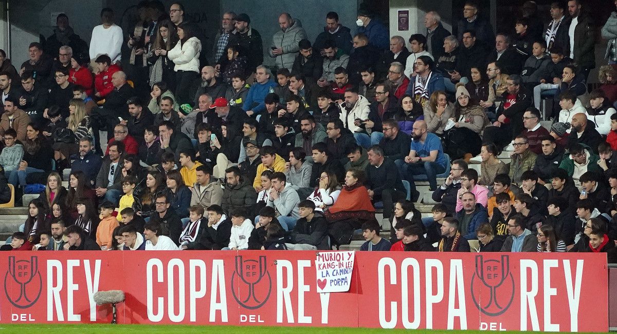 Partido de Copa del Rey entre Pontevedra y Mallorca en Pasarón