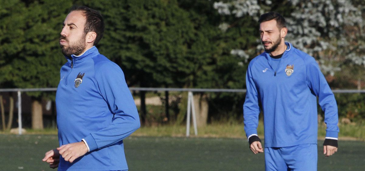 Jacobo y Pablo Carnero en un entrenamiento del Pontevedra en A Xunqueira