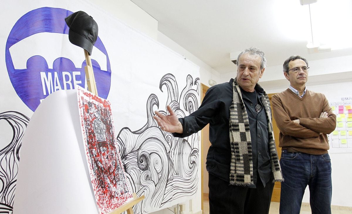 Manuel Moldes y Luis Rei presentan 'A nosa Pontevedra', serigrafía donada por el pintor para la campaña de Marea