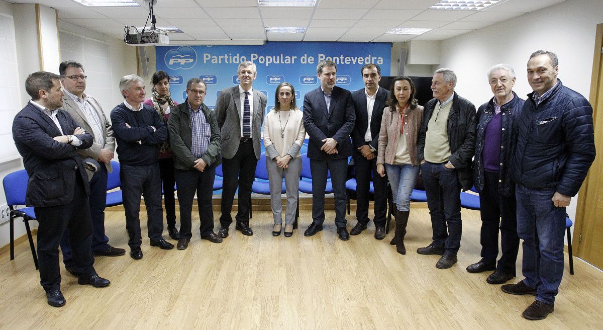 Encuentro de Ethel Vázquez y Rueda con alcaldables del PP