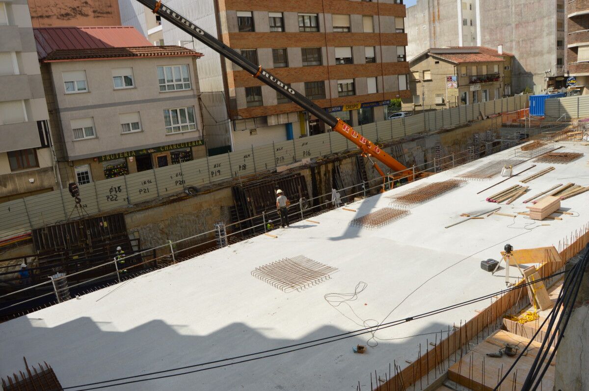 Formigonado nas obras do mercado de Sanxenxo