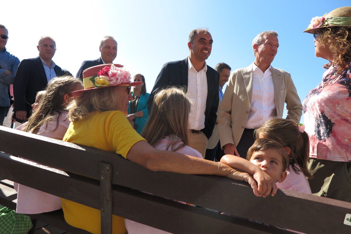 Inauguración do paseo da praia en Raxó