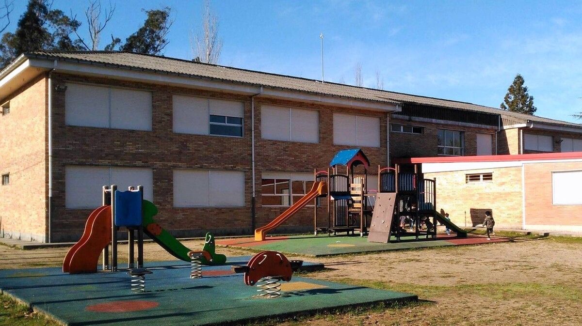 Exterior del CEIP San Clemente de Caldas