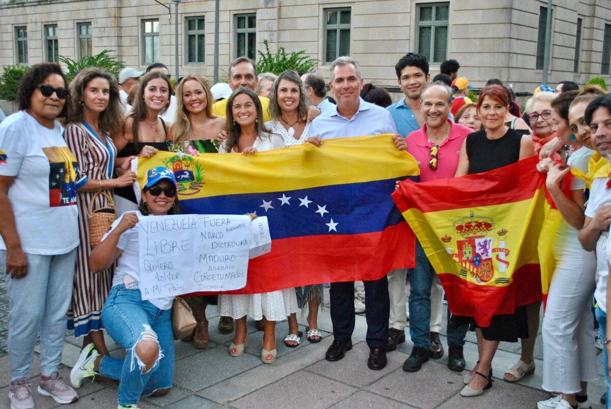 Rafa Domínguez, portavoz municipal del PP, pide al BNG y al PSOE locales que se posicionen sobre Venezuela