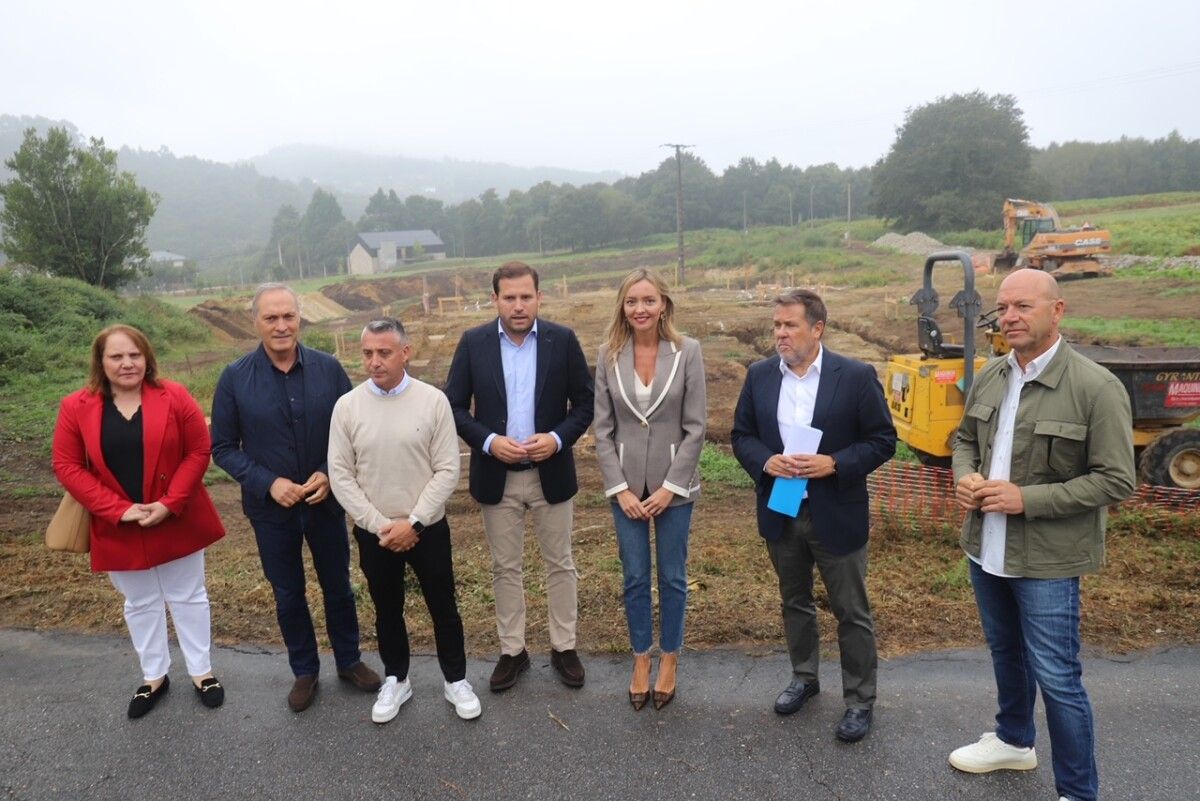 Visita de Fabiola García a las obras del centro de día