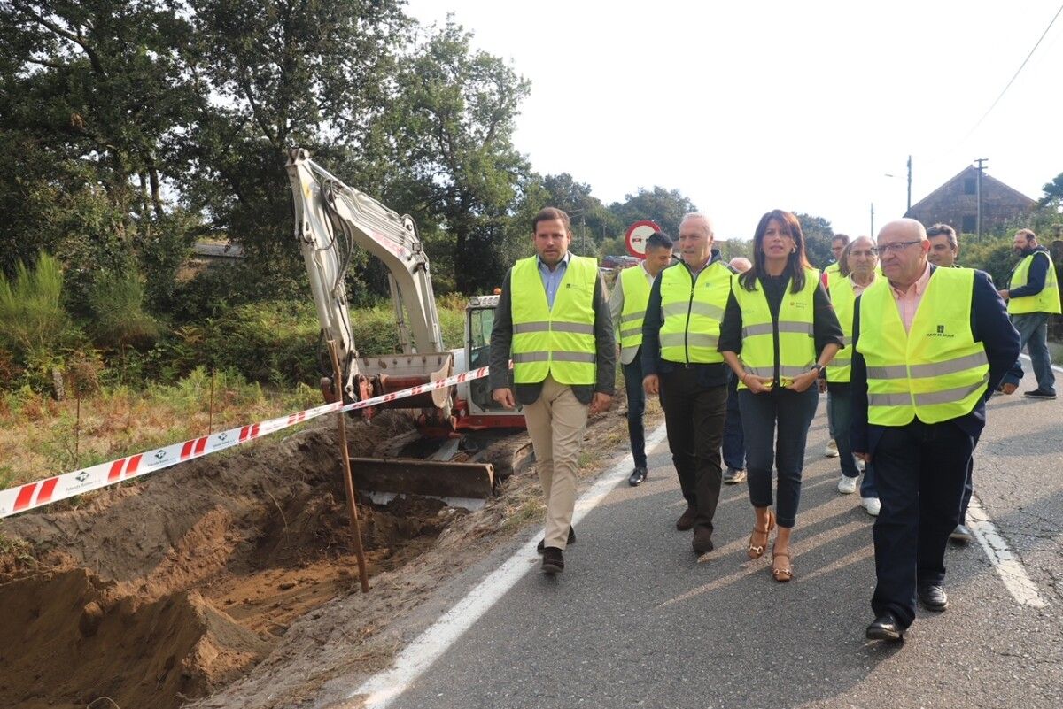 Comezan en Ponte Caldelas as obras que completarán a mellora da estrada PO-234