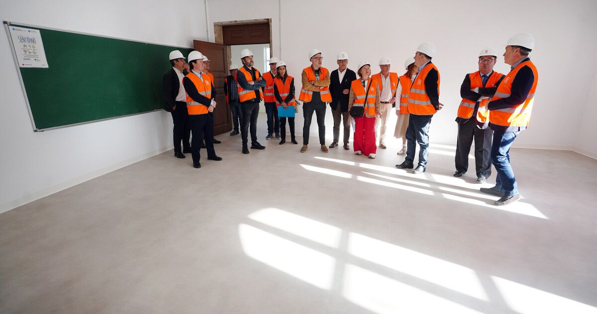 Visita del conselleiro de Educación a las obras del instituto Valle Inclán