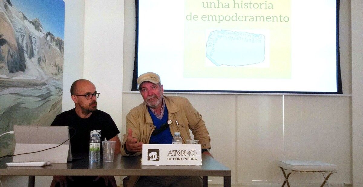 Isaac Xubín y Antón Sobral, en un acto del Ateneo de Pontevedra