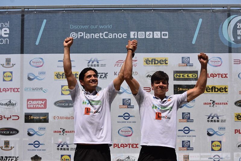 Manuel Fontán y Pablo Crespo, en el podio del Campeonato del Mundo Sprint Júnior y Sub-23 