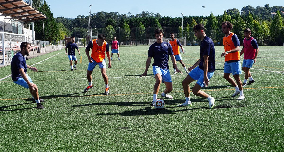 Primeiro adestramento do Pontevedra CF 24/25