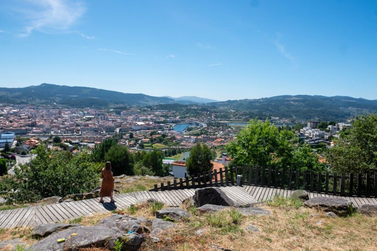 Área arqueológica de A Caeira