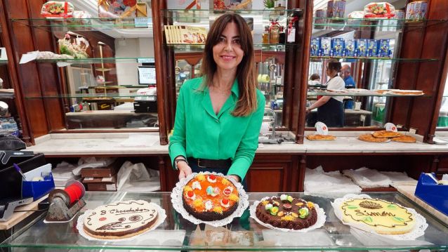 Mayka Solla mostra algunhas tortas tradicionais