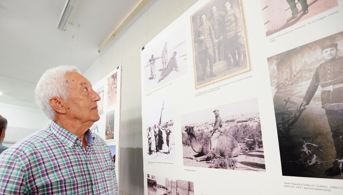 Inauguración da exposición 'Marcando o paso, imaxes da mili e do servizo social feminino'