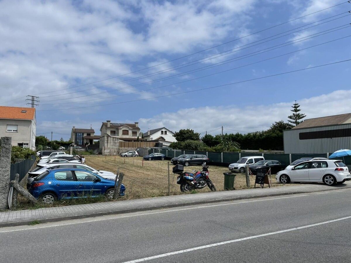 Zona habilitada para aparcar en la Festa do Albariño