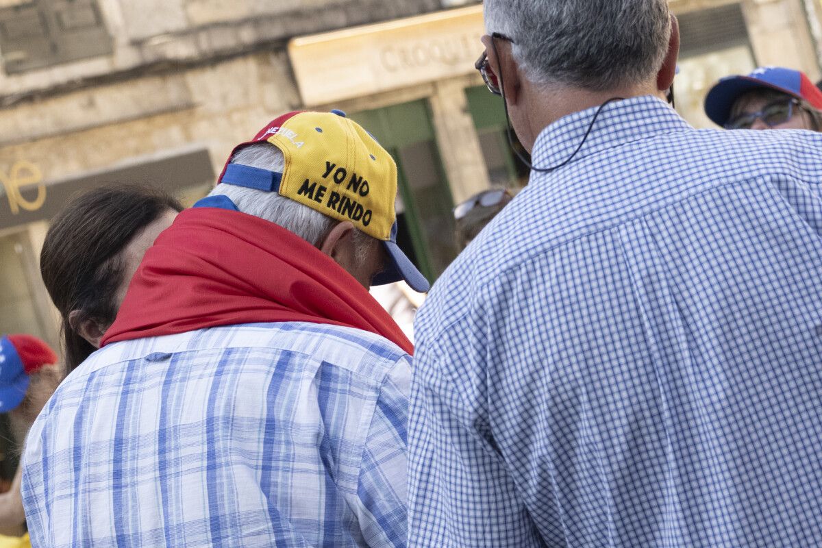 Concentración en Pontevedra contra el "fraude electoral" en Venezuela