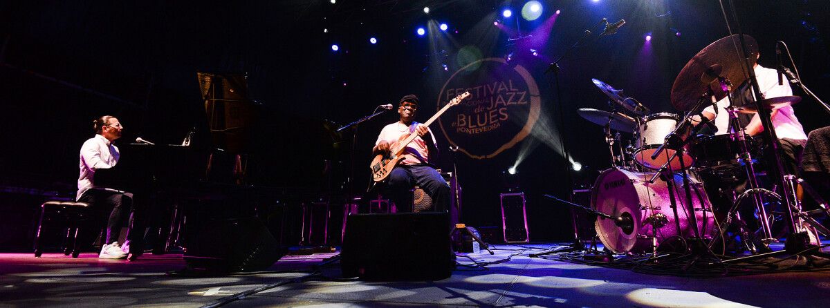 Concerto de Richard Bona e Alfredo Rodríguez Trío