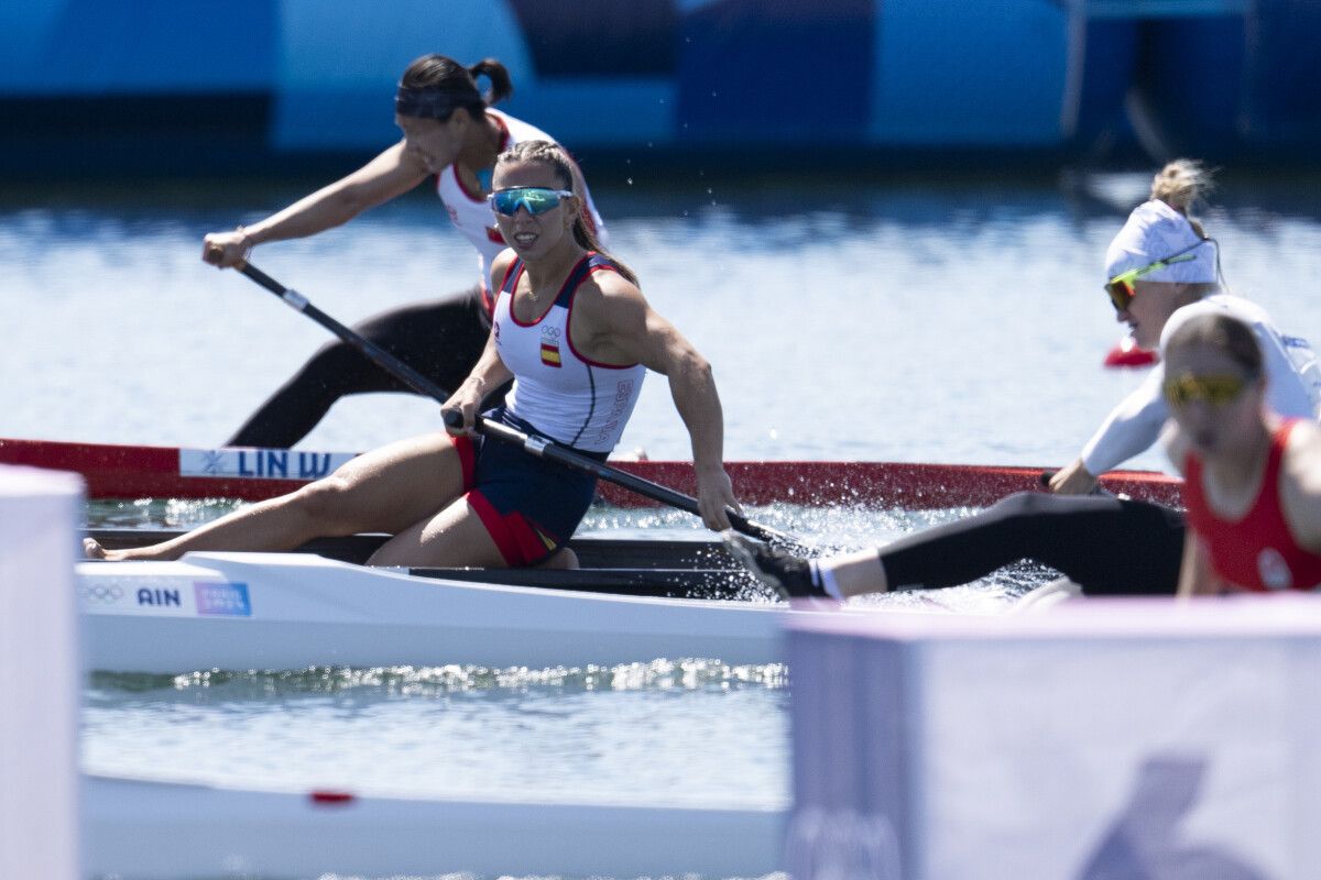 Antía Jácome, en la final del C1-200 de los Juegos Olímpicos de París