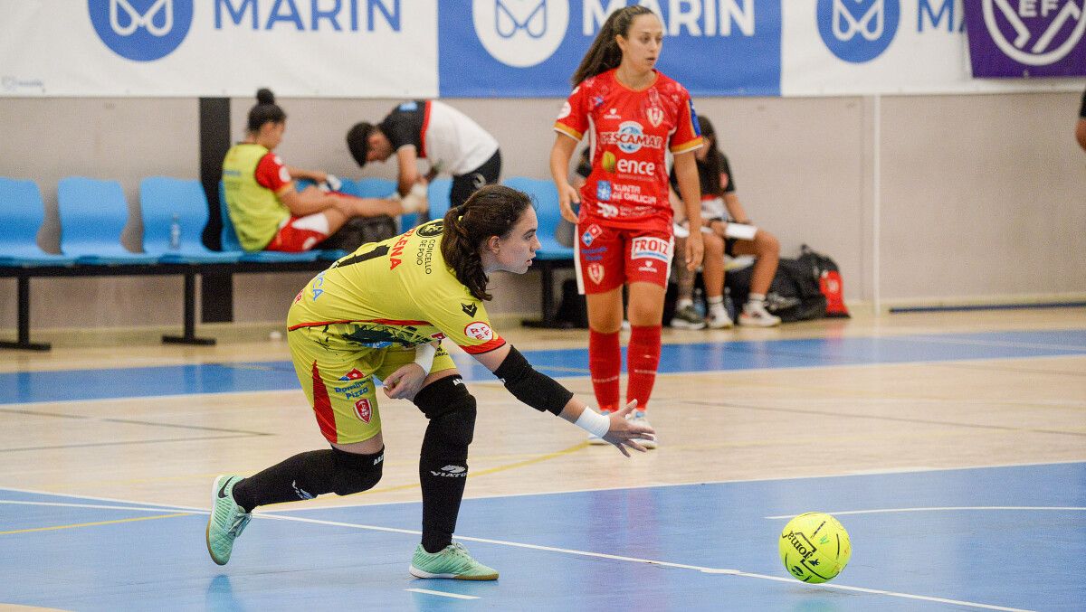 Elena, en el partido entre Marín Futsal y Poio Pescamar en A Raña