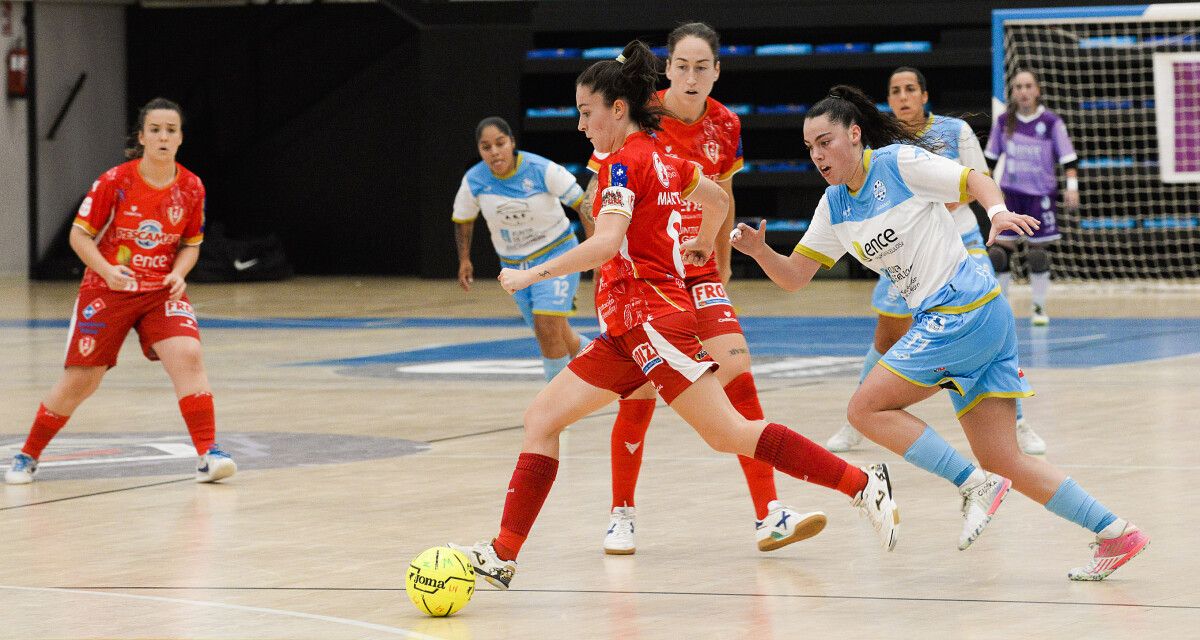 Partido entre Marín Futsal y Poio Pescamar en A Raña