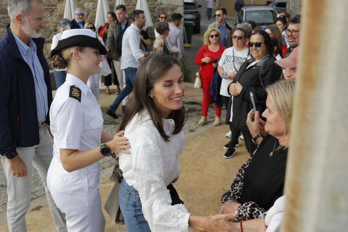 Los reyes Felipe y Letizia almuerzan con Leonor en Vilagarcía de Arousa